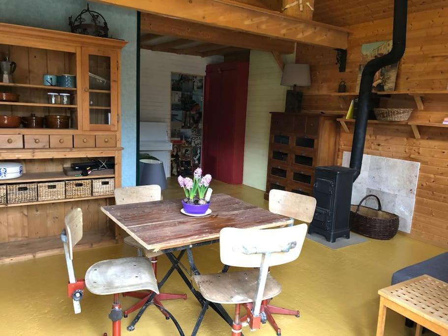 Le Bon Chemin Ateliers Apartment Sainte-Nathalene Ngoại thất bức ảnh